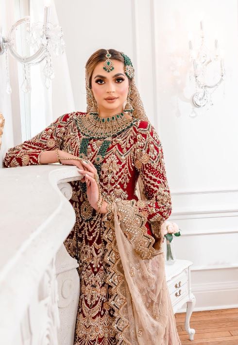 Trendiest must-have accessories with your Pakistani and Indian bridal dress
