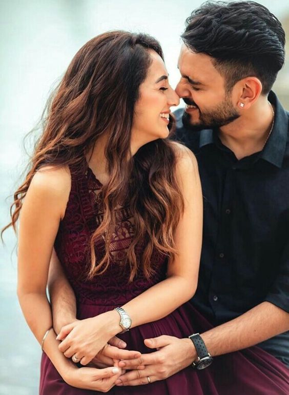 A list of photos every couple needs to take