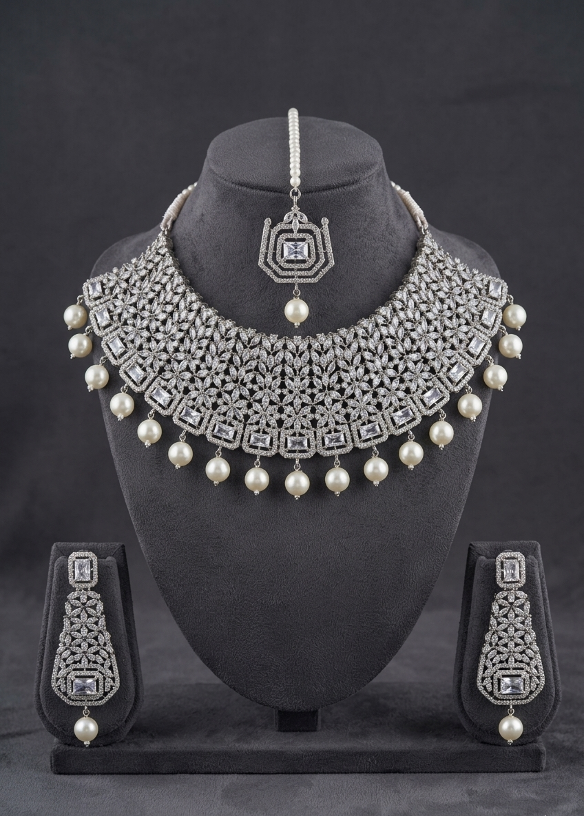 Majestic Pearl Diamond Set