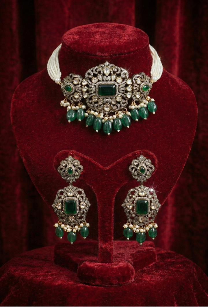 Emerald Kundan Choker Set