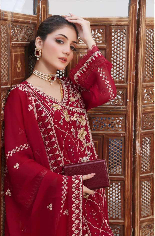 Amira